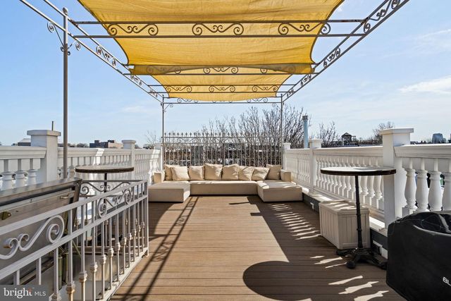 802 N BAMBREY ST, Philadelphia, PA 19130