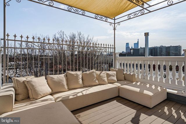 802 N BAMBREY ST, Philadelphia, PA 19130