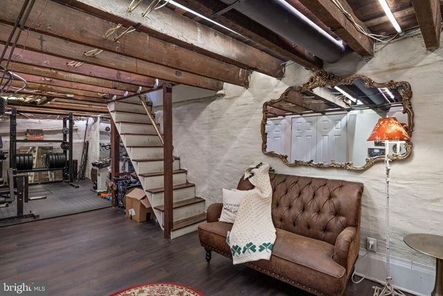 802 N BAMBREY ST, Philadelphia, PA 19130