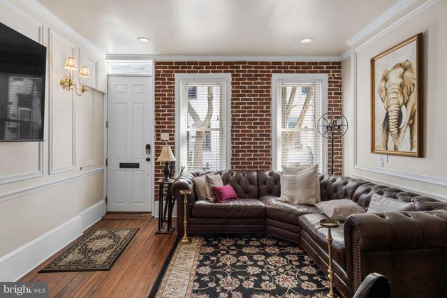 802 N BAMBREY ST, Philadelphia, PA 19130