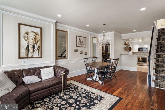 802 N BAMBREY ST, Philadelphia, PA 19130