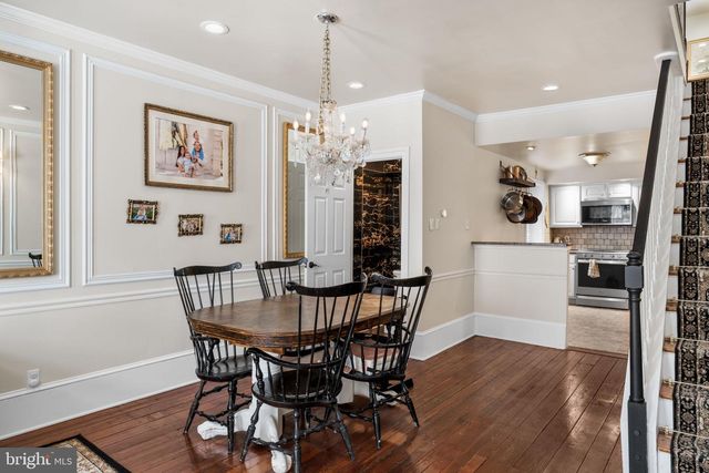 802 N BAMBREY ST, Philadelphia, PA 19130