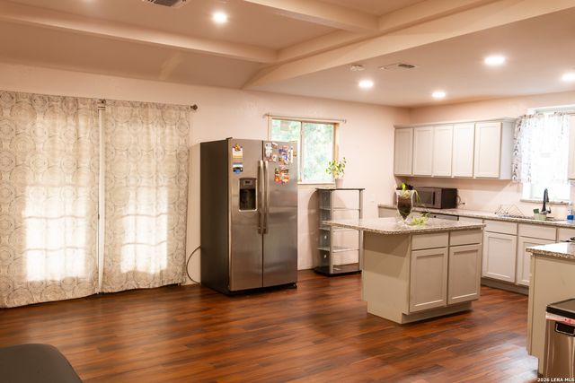 1659 Amanda St, San Antonio, TX 78210