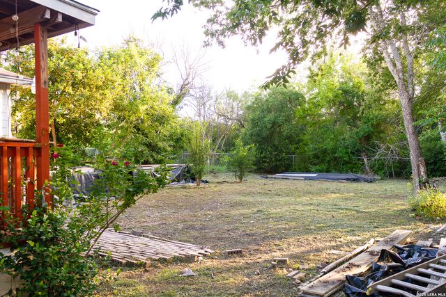 1659 Amanda St, San Antonio, TX 78210