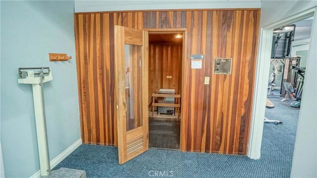 6720 Hillpark Drive 204, Los Angeles, CA 90068