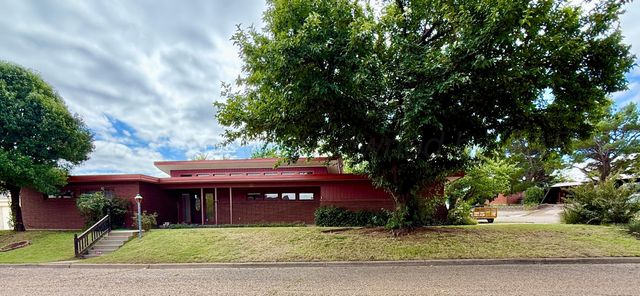 204 Houston Street, Borger, TX 79007