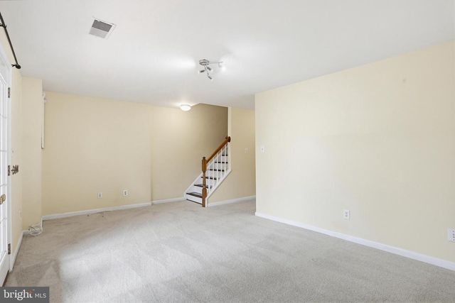6891 SIGNATURE CIR, Alexandria, VA 22310
