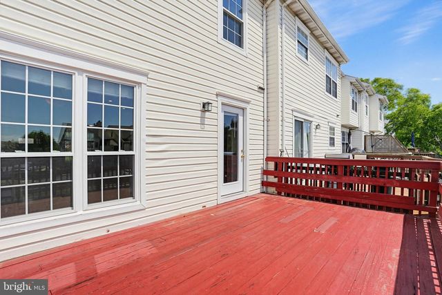 6891 SIGNATURE CIR, Alexandria, VA 22310