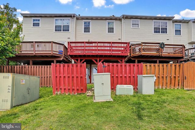 6891 SIGNATURE CIR, Alexandria, VA 22310