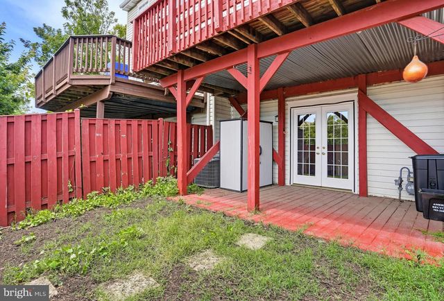 6891 SIGNATURE CIR, Alexandria, VA 22310