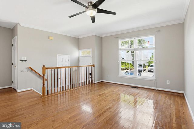 6891 SIGNATURE CIR, Alexandria, VA 22310