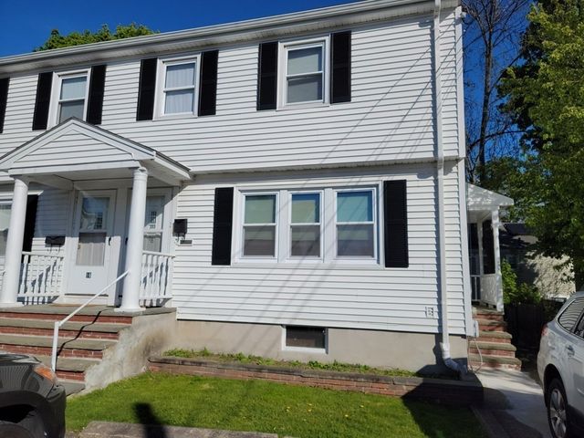 18 Vivian Drive 18, Watertown, MA 02472