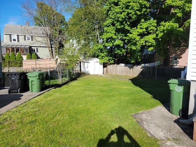 18 Vivian Drive 18, Watertown, MA 02472