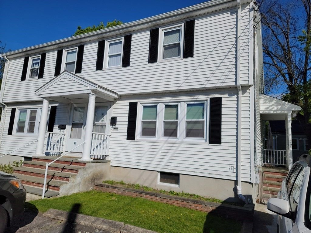 18 Vivian Drive 18, Watertown, MA 02472