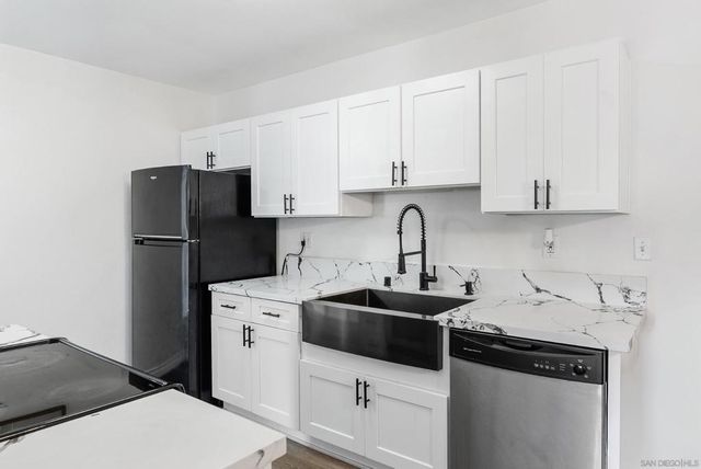 2910 Alta View Dr A205, San Diego, CA 92139