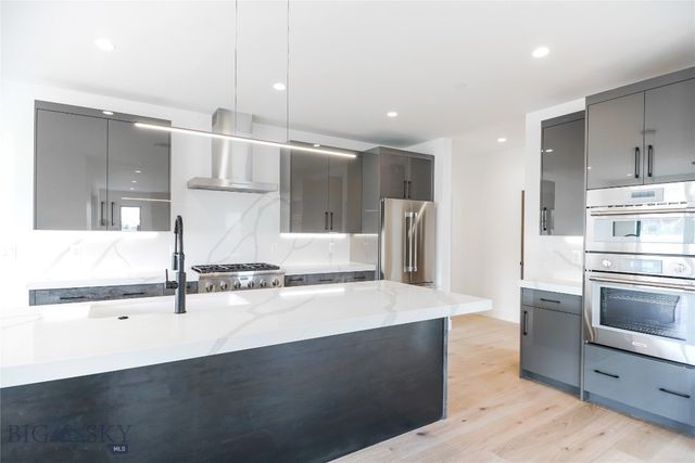794 Naya Nuki Drive, Bozeman, MT 59715