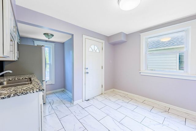 914 Jasper Street, Joliet, IL 60436