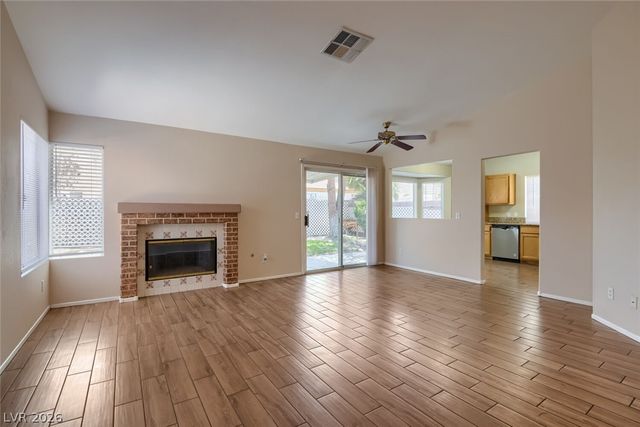 7421 Summer Sun Drive, Las Vegas, NV 89128