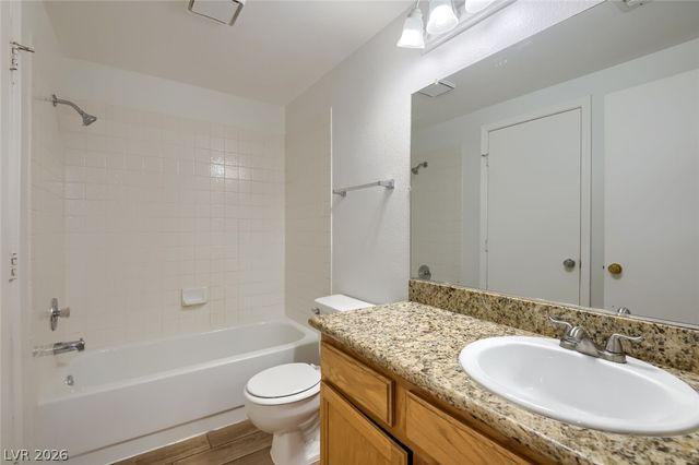 7421 Summer Sun Drive, Las Vegas, NV 89128
