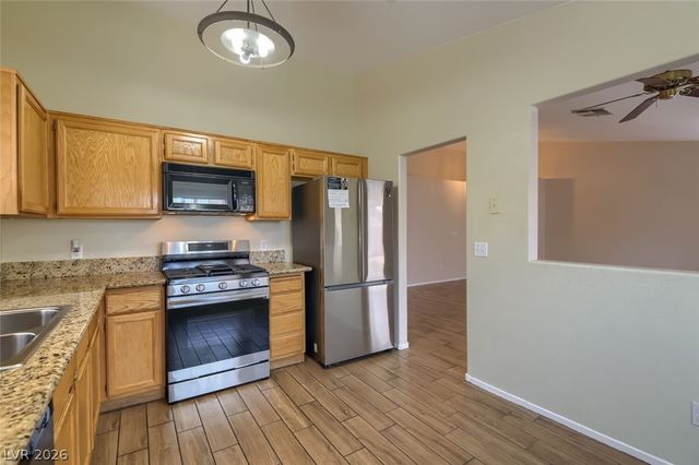 7421 Summer Sun Drive, Las Vegas, NV 89128
