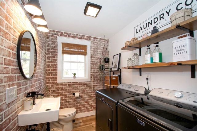 51 Park Avenue, Plymouth, MA 02360