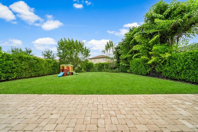 11745 Bayview Circle, Parkland, FL 33076