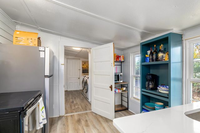 2112 Lake Shore Drive, Manning, SC 29102
