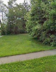 VL Mercer Avenue, Akron, OH 44320