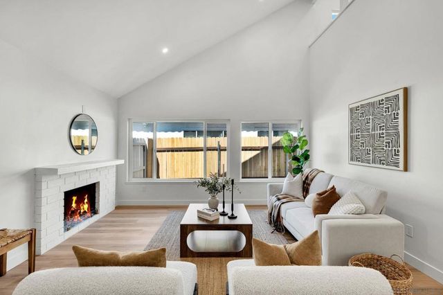 1360 Cerritos Ct, Chula Vista, CA 91910