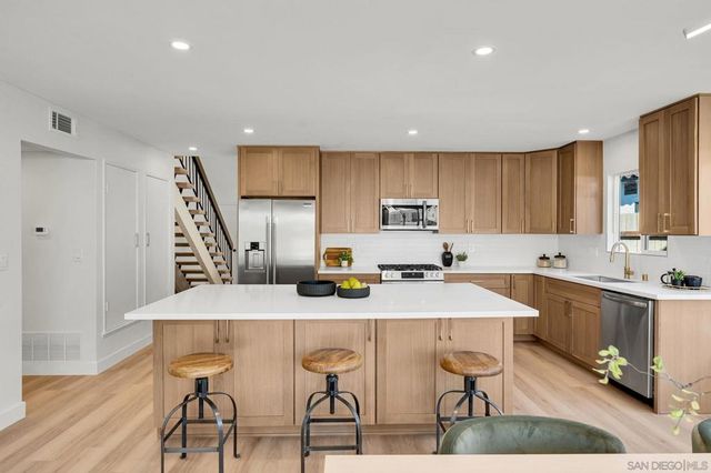 1360 Cerritos Ct, Chula Vista, CA 91910