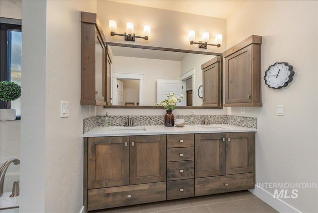 3108 W Hidden Springs Dr., Boise, ID 83714