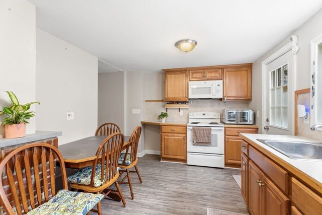 55 Friendship St, Billerica, MA 01821