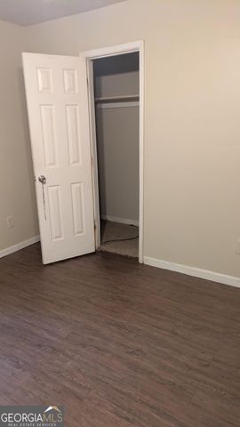 1009 Autumn Crest Court, Stone Mountain, GA 30083