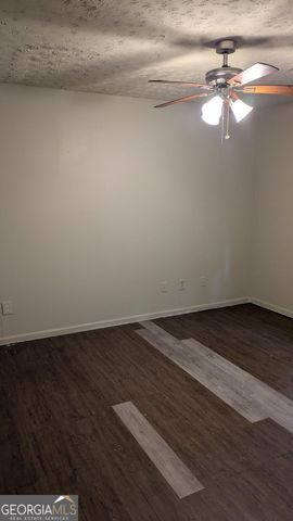 1009 Autumn Crest Court, Stone Mountain, GA 30083