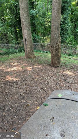 1009 Autumn Crest Court, Stone Mountain, GA 30083