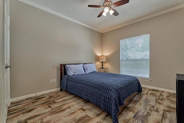 31 E Palmer Bend, The Woodlands, TX 77381