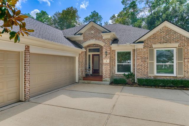 31 E Palmer Bend, The Woodlands, TX 77381