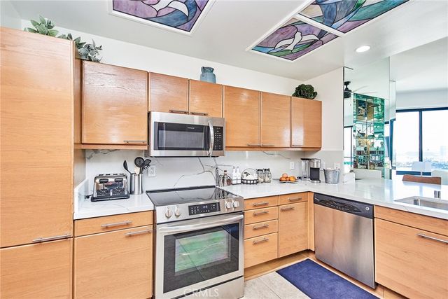 1310 E Ocean 1005, Long Beach, CA 90802