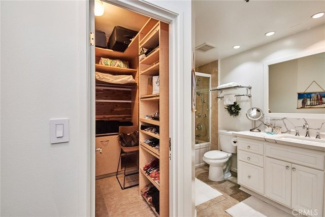 1310 E Ocean 1005, Long Beach, CA 90802