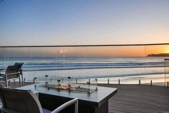 1820 Avenida Del Mundo 208, Coronado, CA 92118