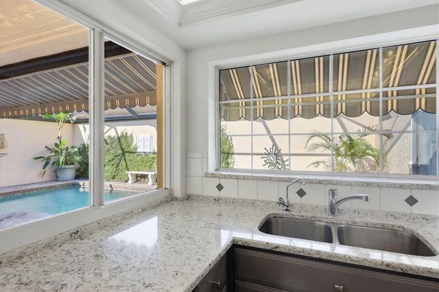 3634 GLEN OAKS MANOR DRIVE, Sarasota, FL 34232