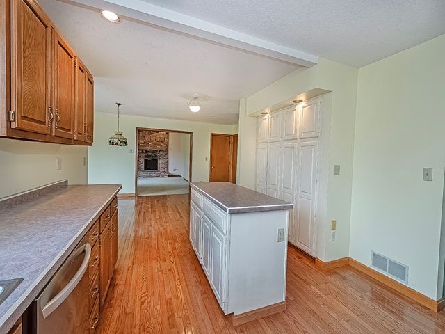 387 Fanker Rd, Jackson Twp, PA 16037
