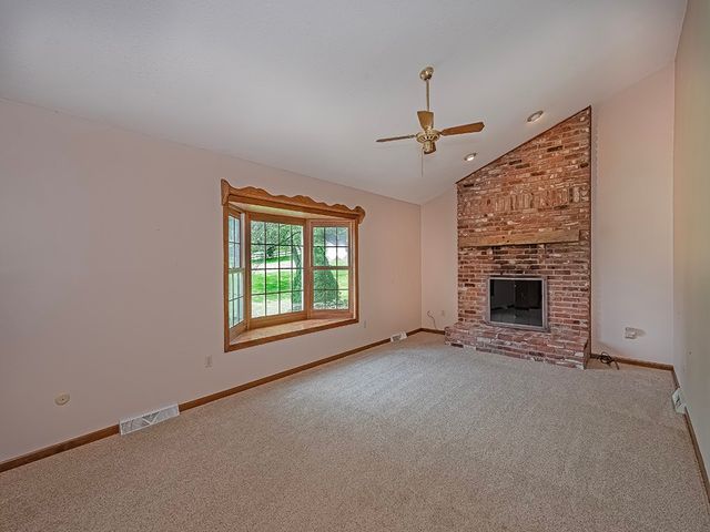 387 Fanker Rd, Jackson Twp, PA 16037