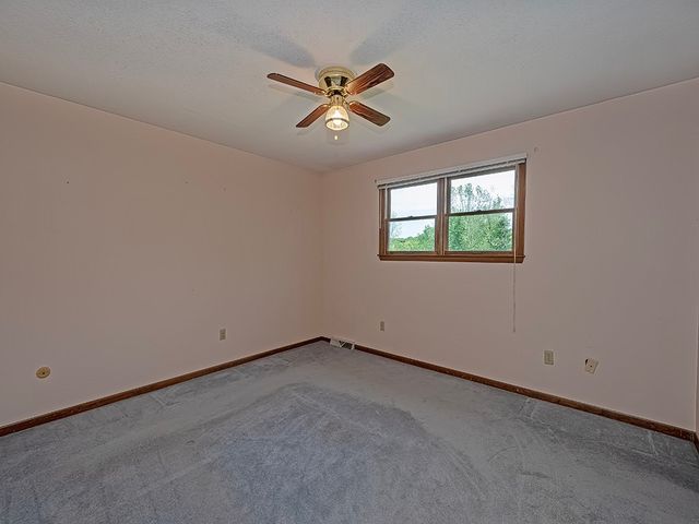 387 Fanker Rd, Jackson Twp, PA 16037