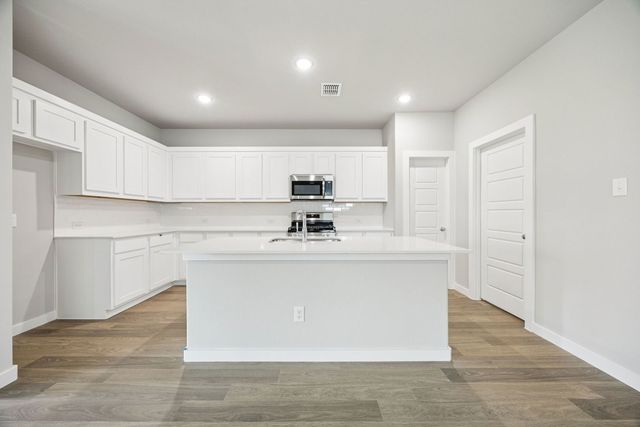 2231 Willowbank Drive, Forney, TX 75126