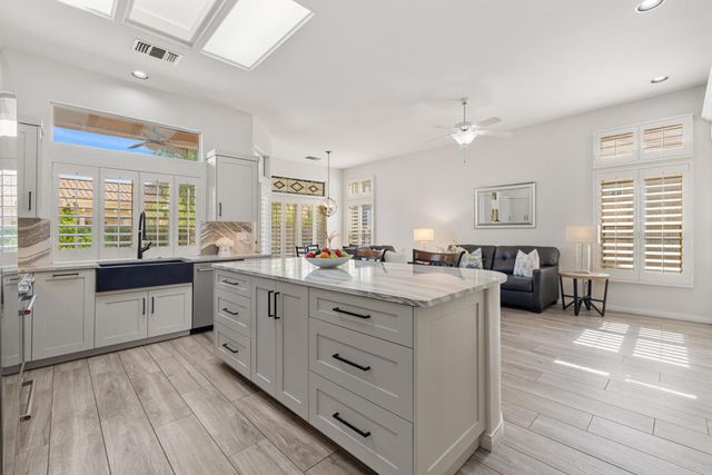 78892 Fountain Hills Drive, Palm Desert, CA 92211