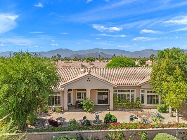 78892 Fountain Hills Drive, Palm Desert, CA 92211