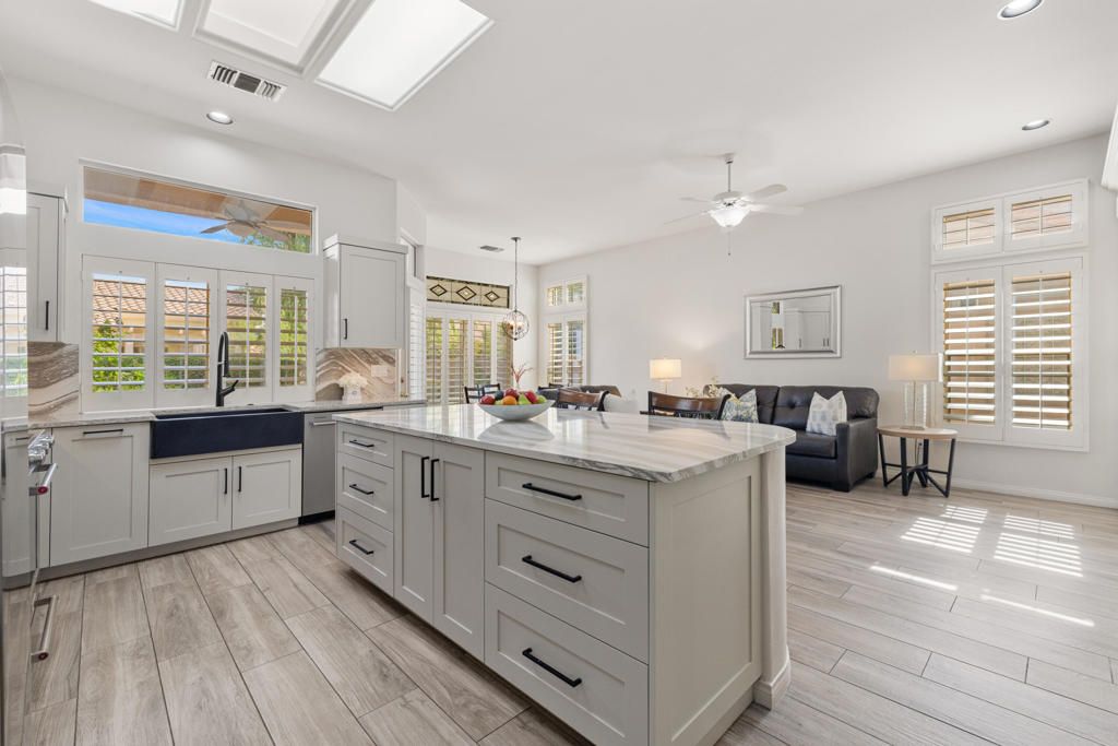 Image 13 of property listing at 78892 Fountain Hills Drive, Palm Desert, CA 92211