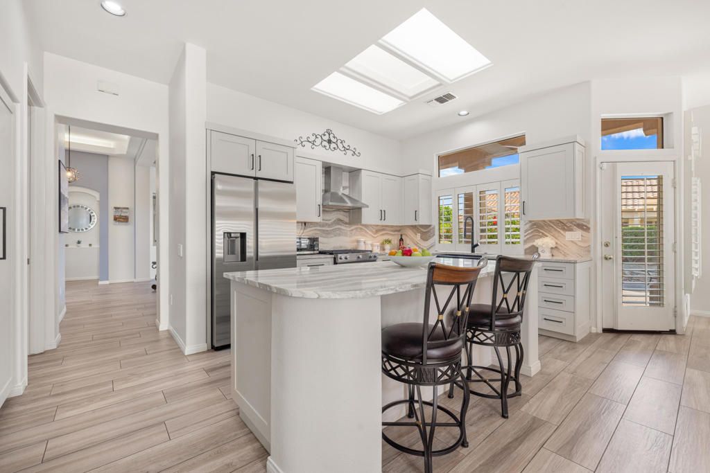 Image 17 of property listing at 78892 Fountain Hills Drive, Palm Desert, CA 92211