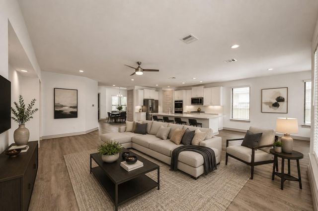 1567 Harvest Vine Court, Friendswood, TX 77546